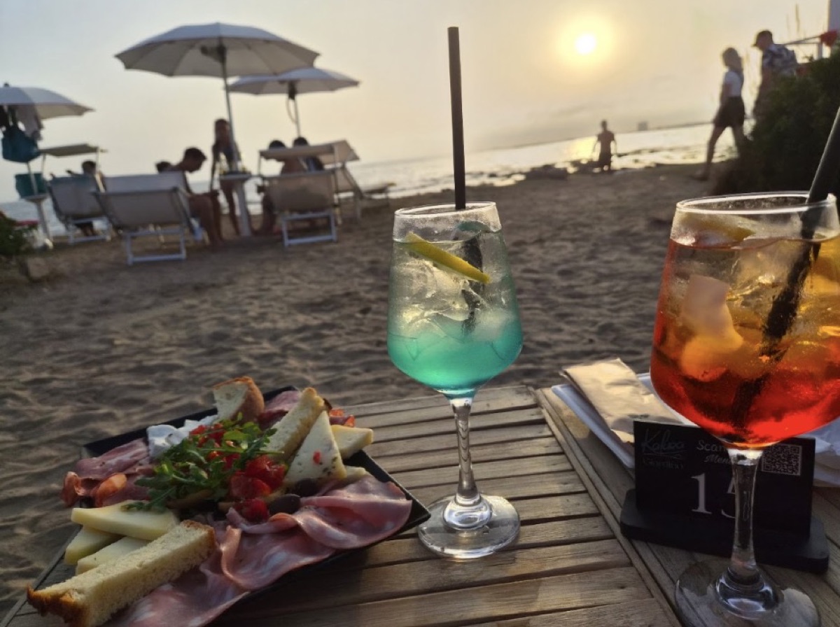 Kalura cocktails sunset